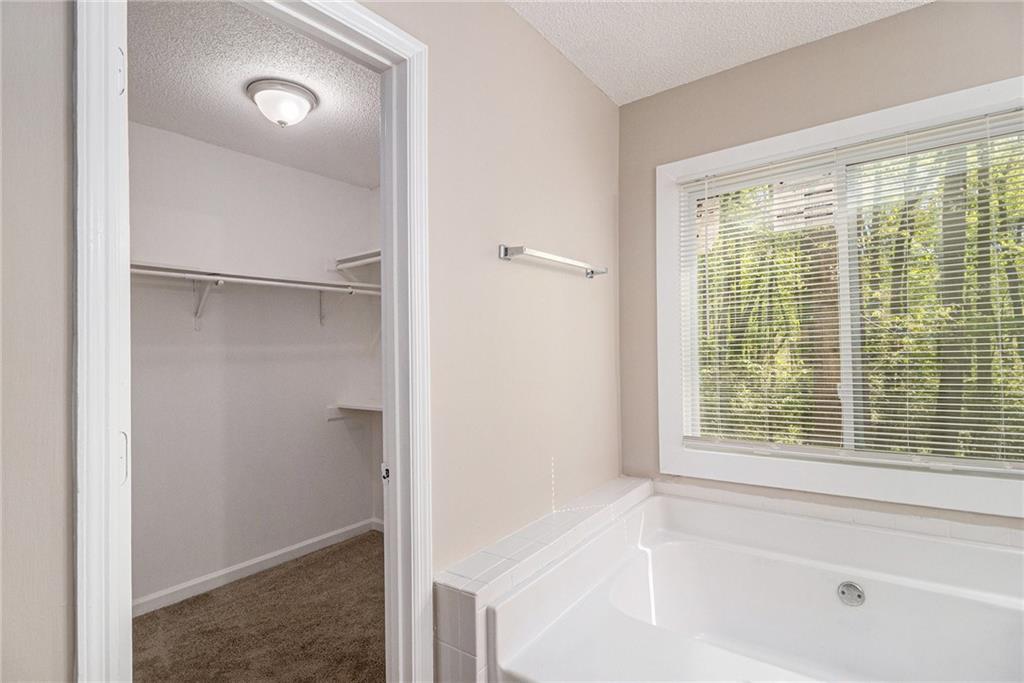464 Meadowbrook Drive, Mcdonough, Georgia image 21