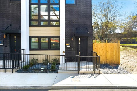 Townhouse For Rent - 434 Markham Street<br/> Atlanta, GA 30313