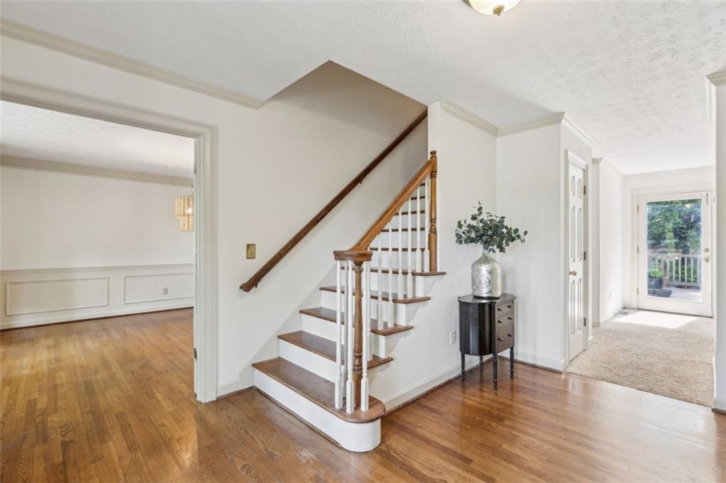 22 Oakwood Hills Drive, Suwanee, Georgia image 10