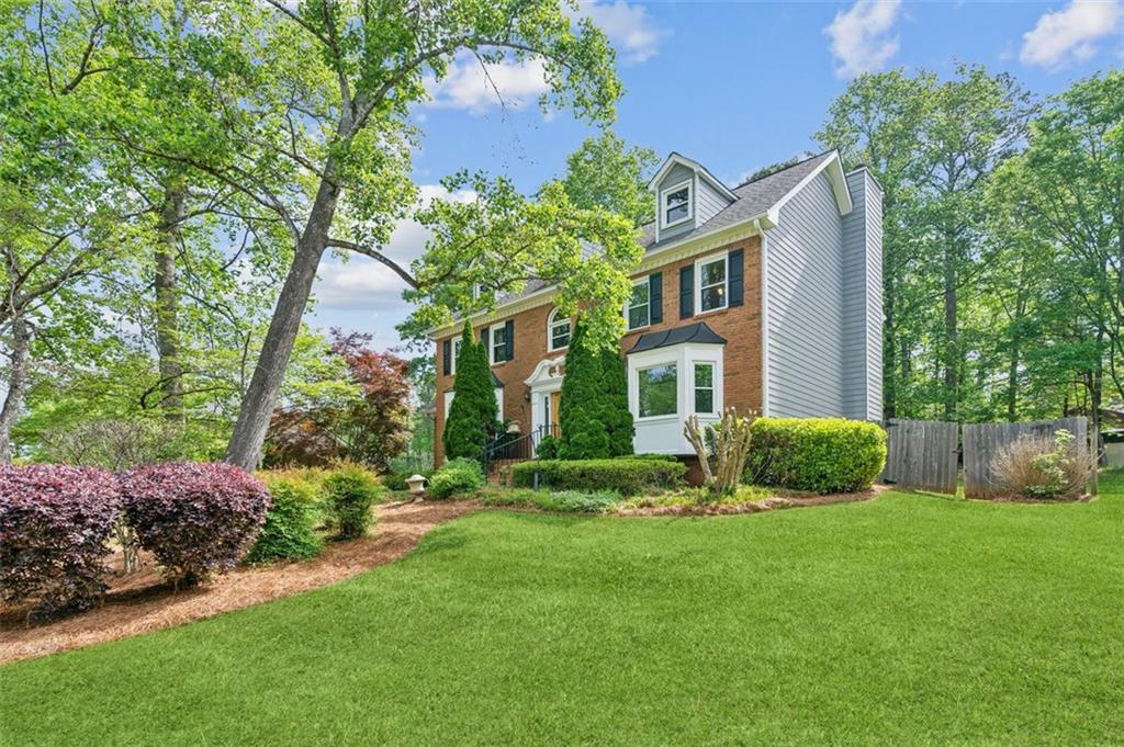 22 Oakwood Hills Drive, Suwanee, Georgia image 4