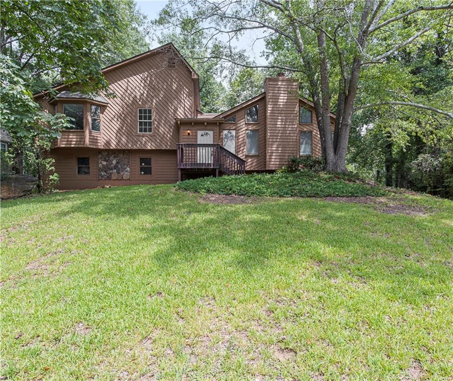 1858 Blackwater Way