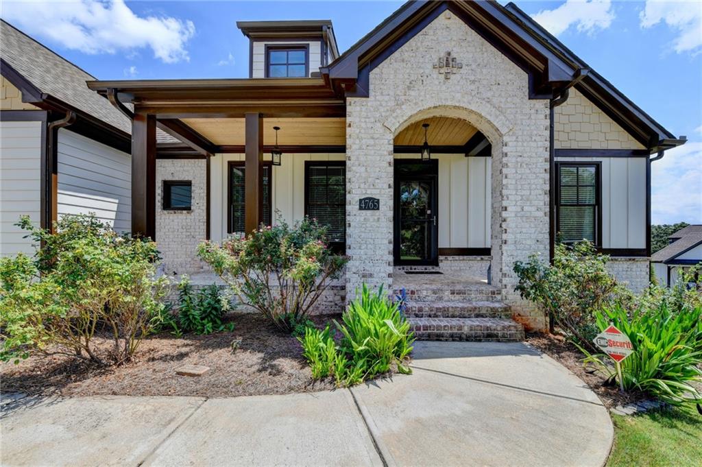 4765 Paradise Cottage