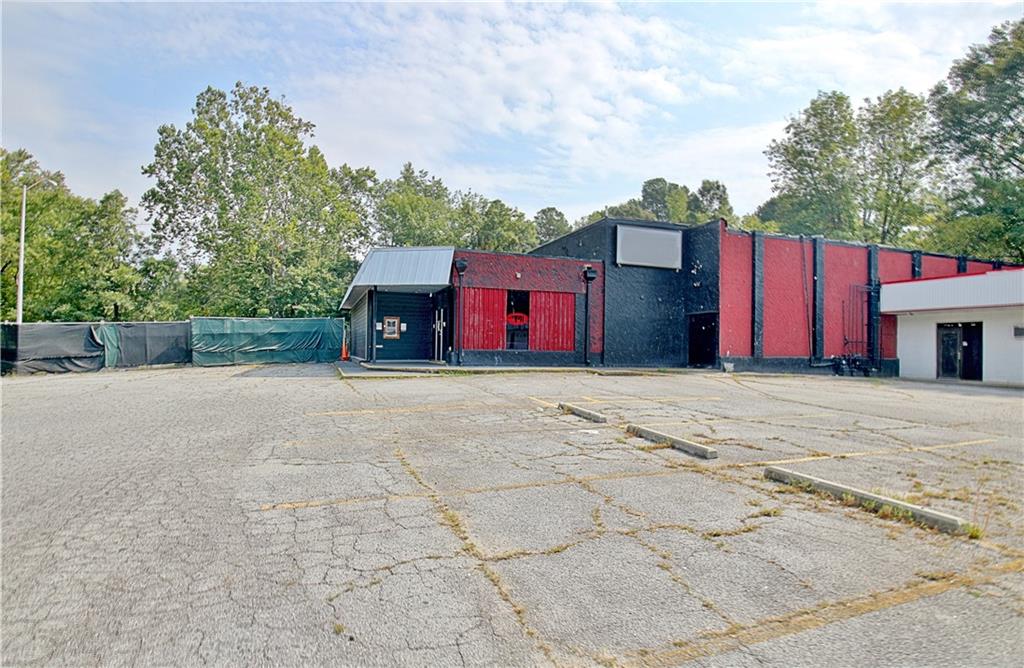 7716 N Main Street
