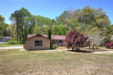 Photo of 2534 Horseshoe Bend Road SW, Marietta, GA 30064 (MLS # 7749929)