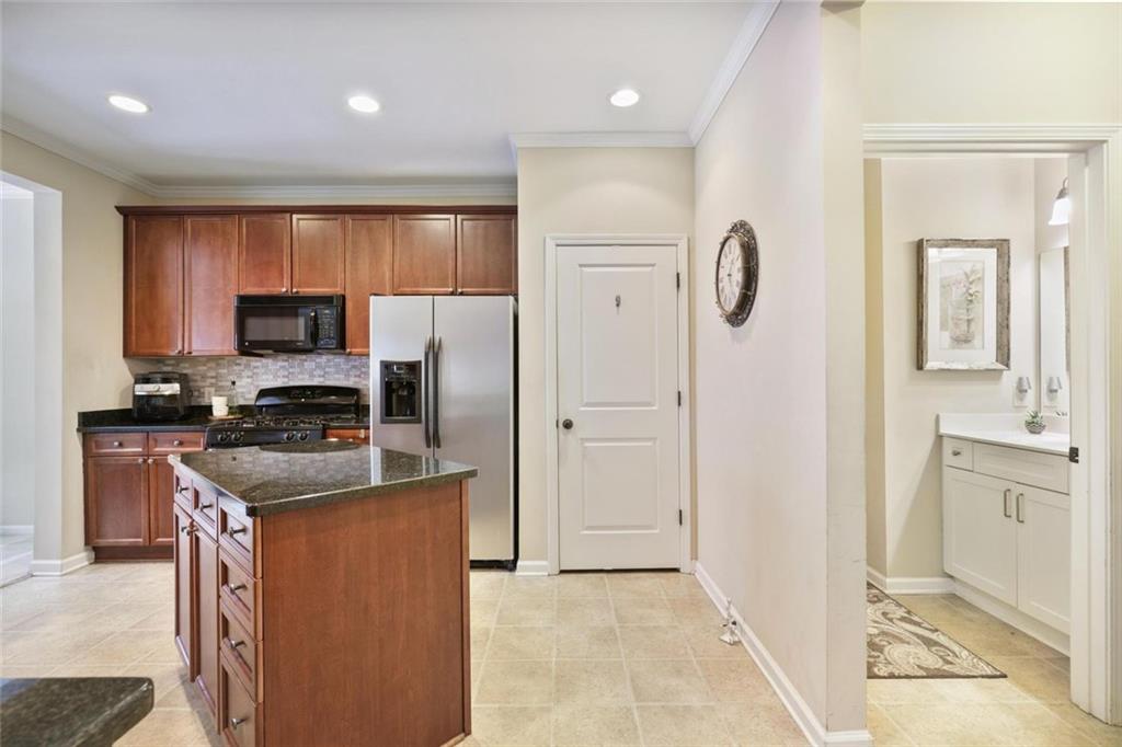 1241 Gates Mill Drive NW 13