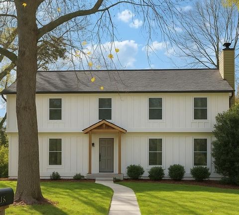 150 N POND Court Roswell GA 30076