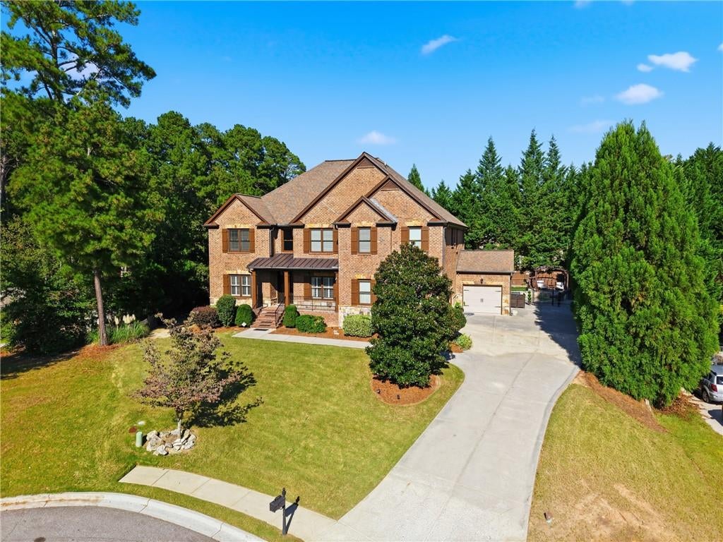 605 Settles Brook Court