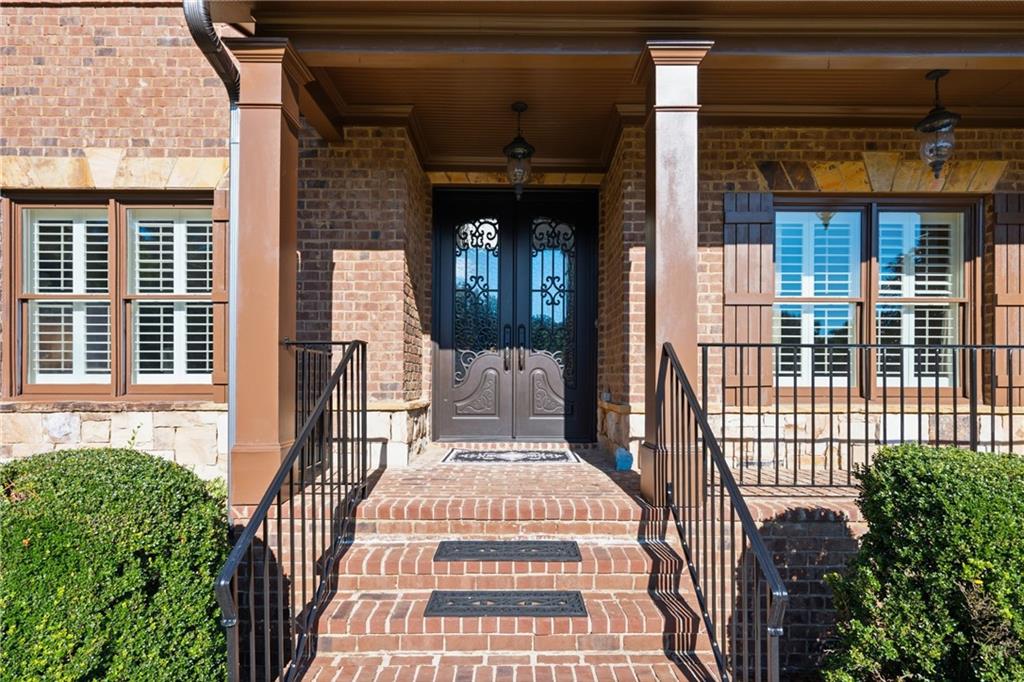 605 Settles Brook Court