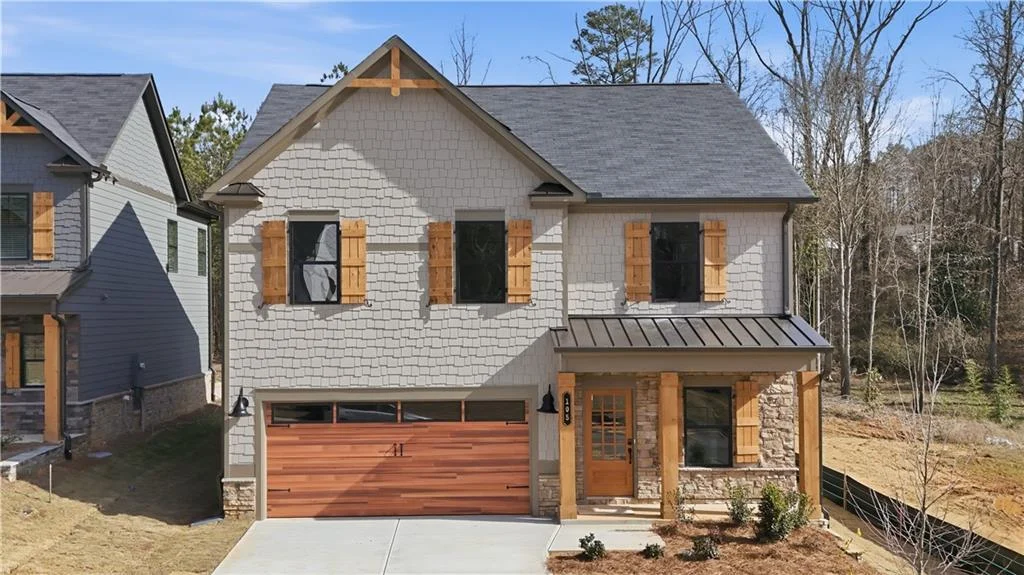 105 Everwood Court