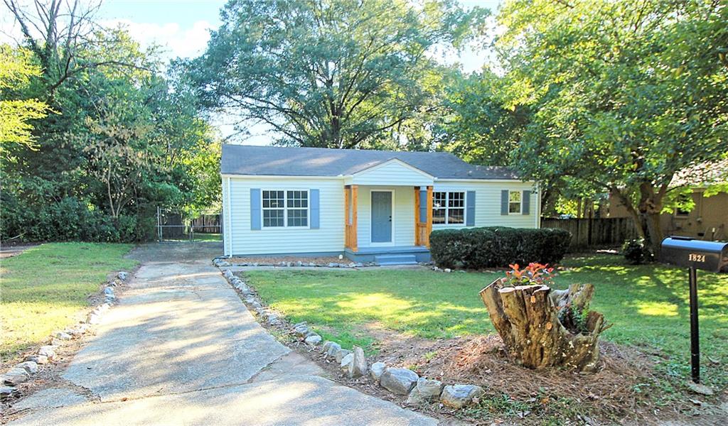 1824 Crestridge Drive SE