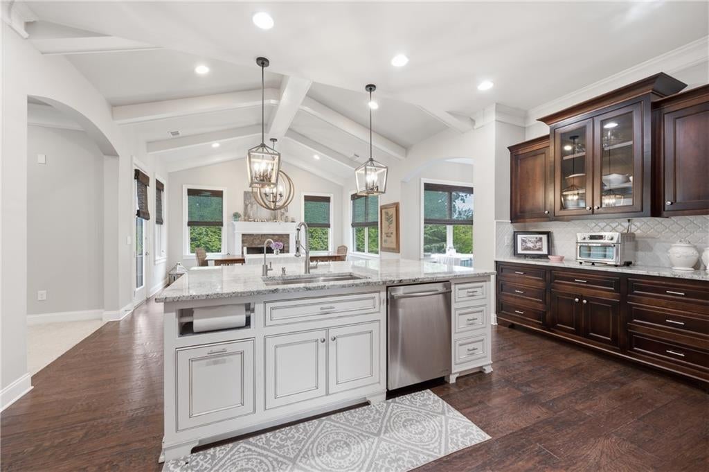 126 Windfields Lane