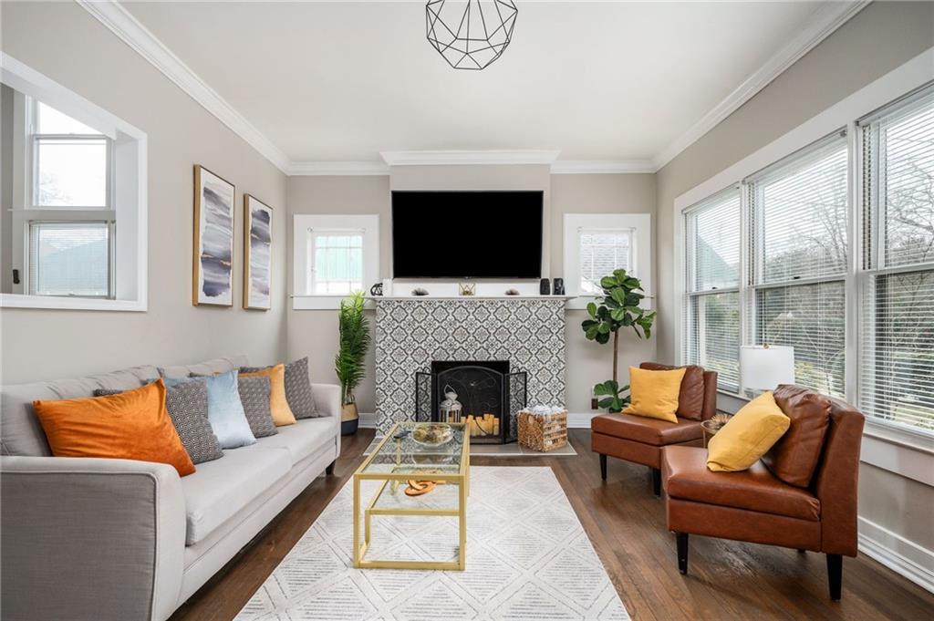 542 S Candler Street