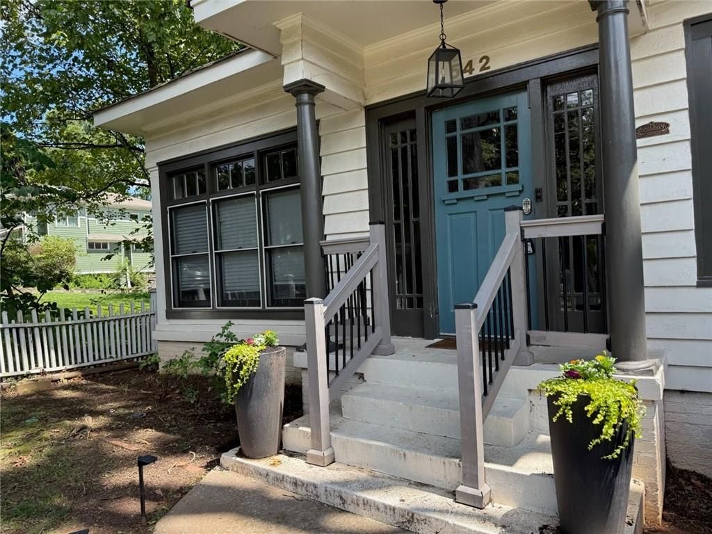 Photo of 542 S Candler Street, Decatur, GA 30030 (MLS # 7685289)