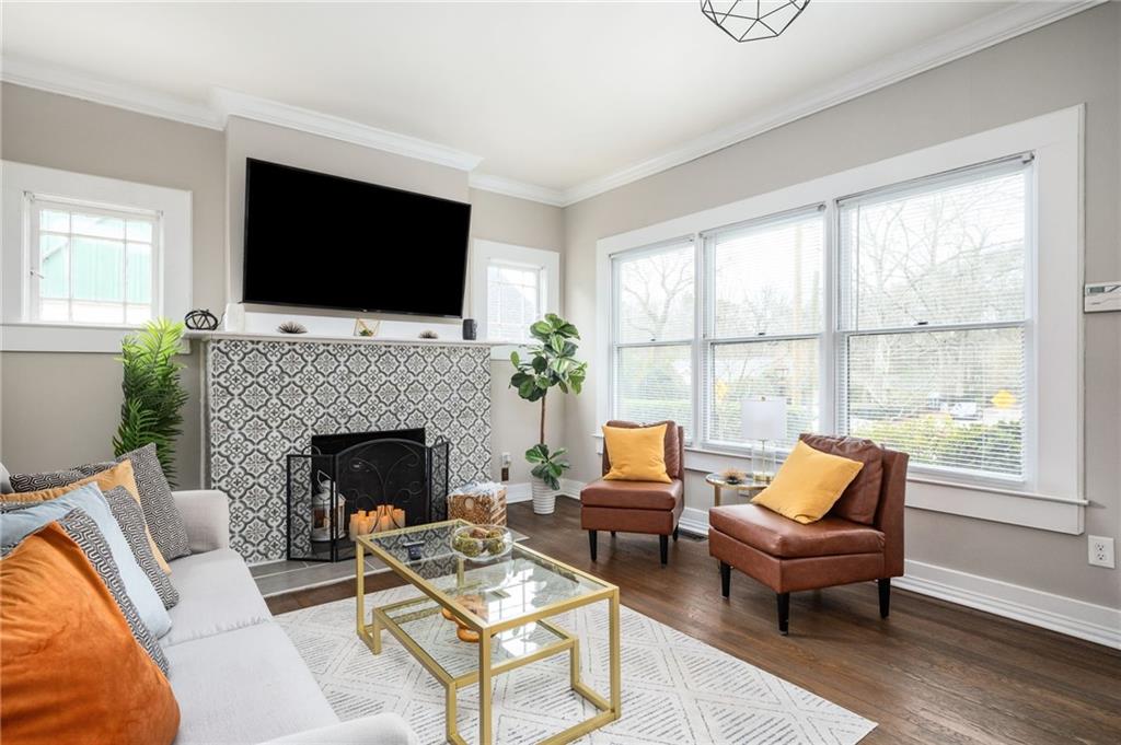 542 S Candler Street