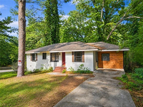 Photo of 2164 Mark Trail, Decatur, GA 30032 (MLS # 7829374)