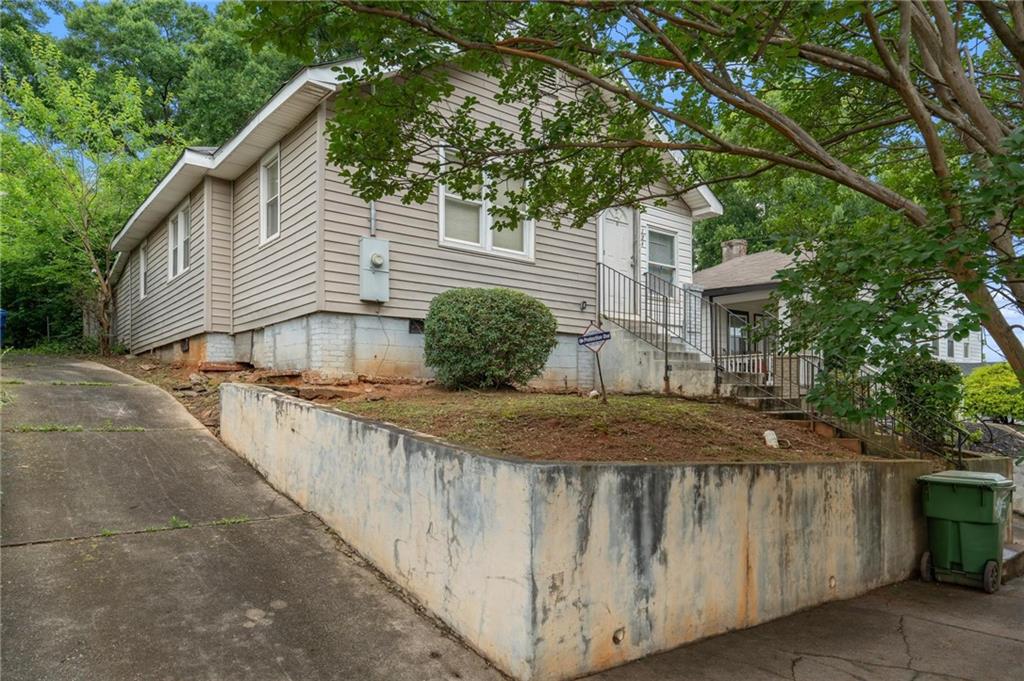 274 Sciple Terrace NW