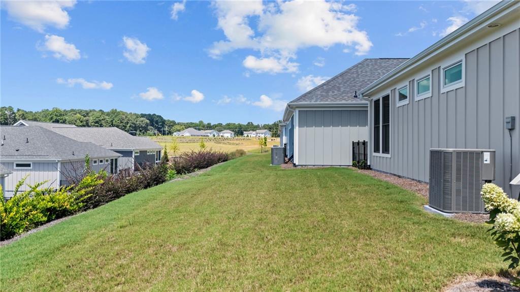 3337 Fishpond Circle