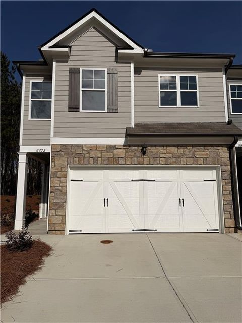 Townhouse For Sale - 6672 Parsons Street<br/> Flowery Branch, GA 30542