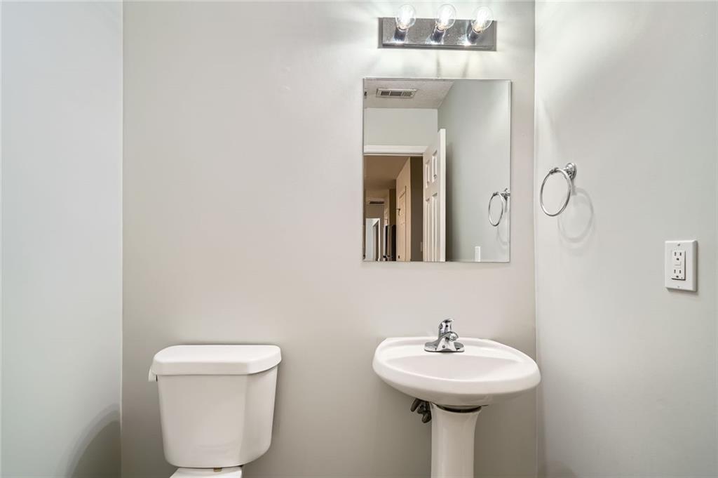 7078 Ravenwood Lane, Lithonia, Georgia image 15