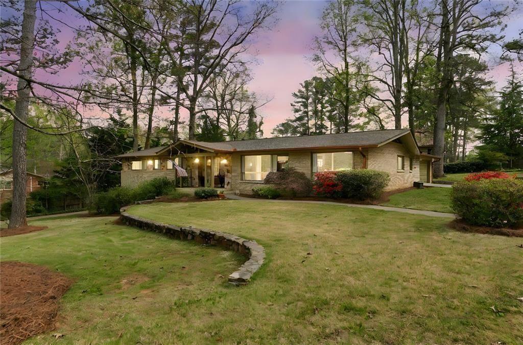 2744 Pinestream Drive NE