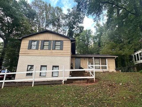 Photo of 50 Bailey Drive, Lilburn, GA 30047 (MLS # 7666697)