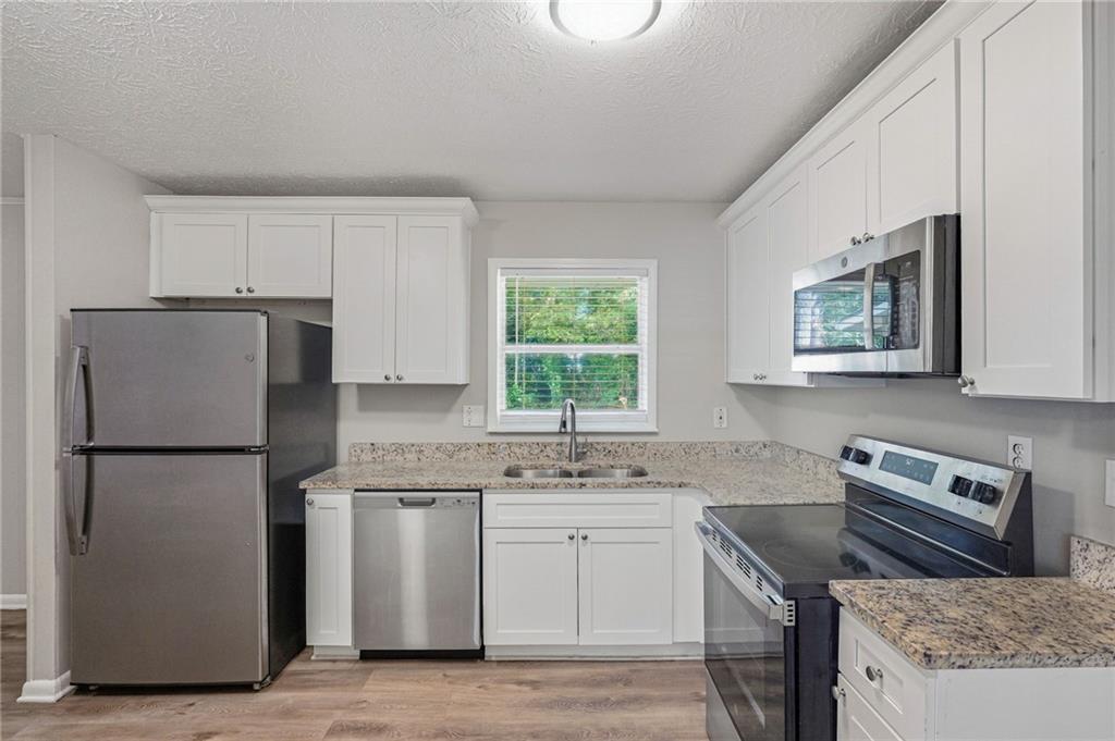 4560 Birch Ridge Trail