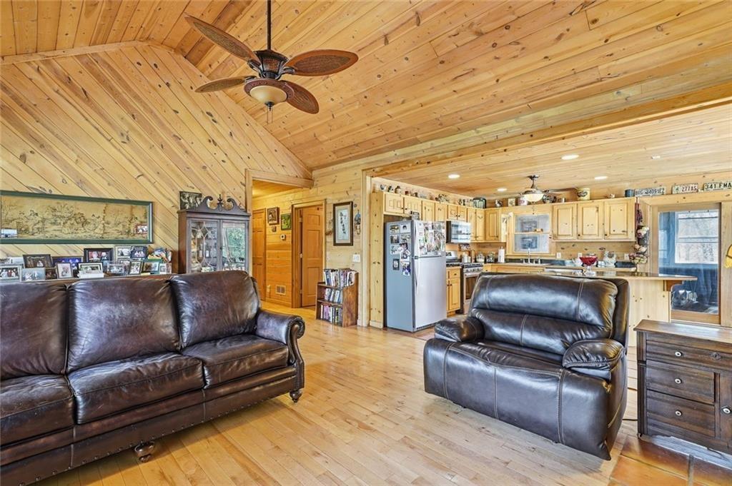 156 Peter Knob Road