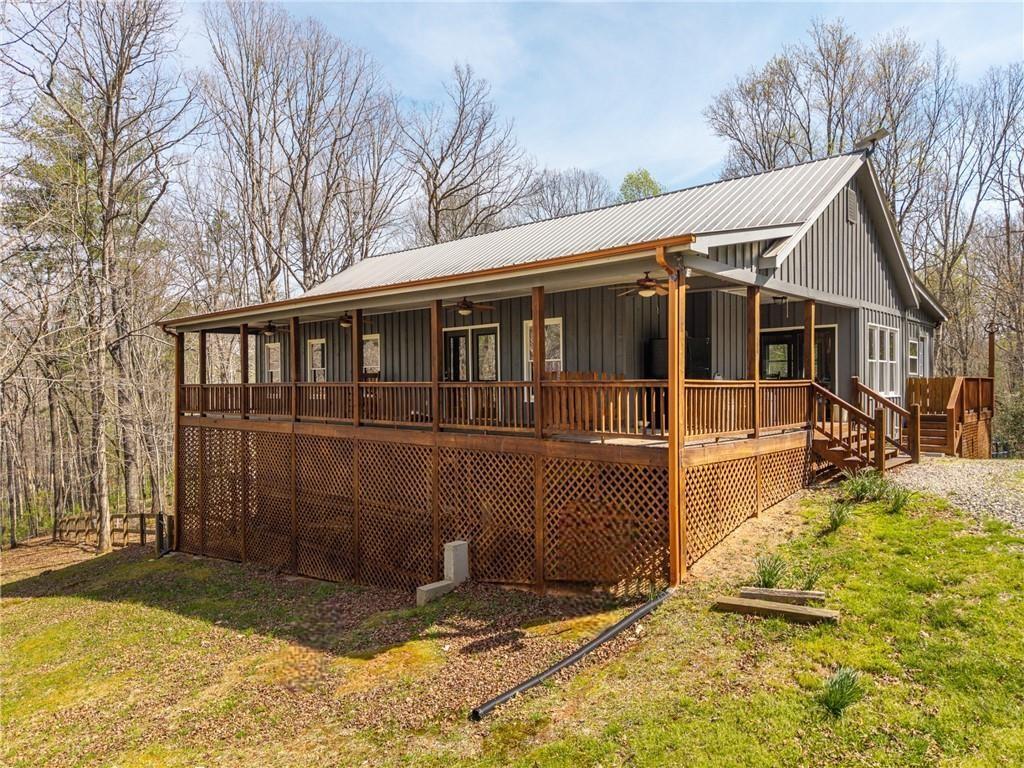 156 Peter Knob Road