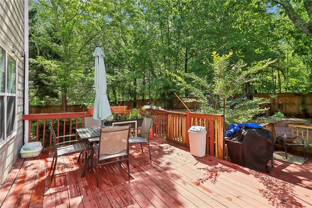 BARNES MILL LAKE - Residential
