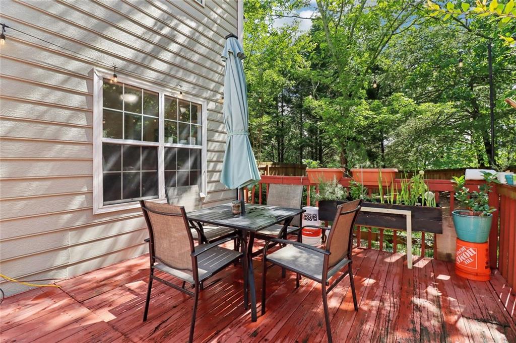 BARNES MILL LAKE - Residential