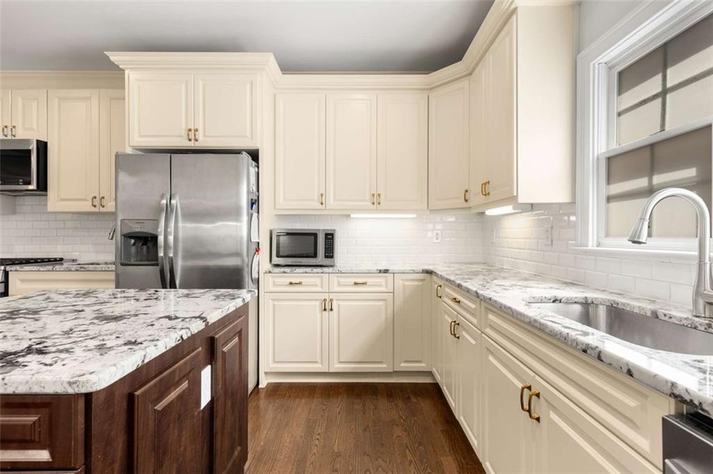 1020 Burton Drive, Atlanta, Georgia image 7