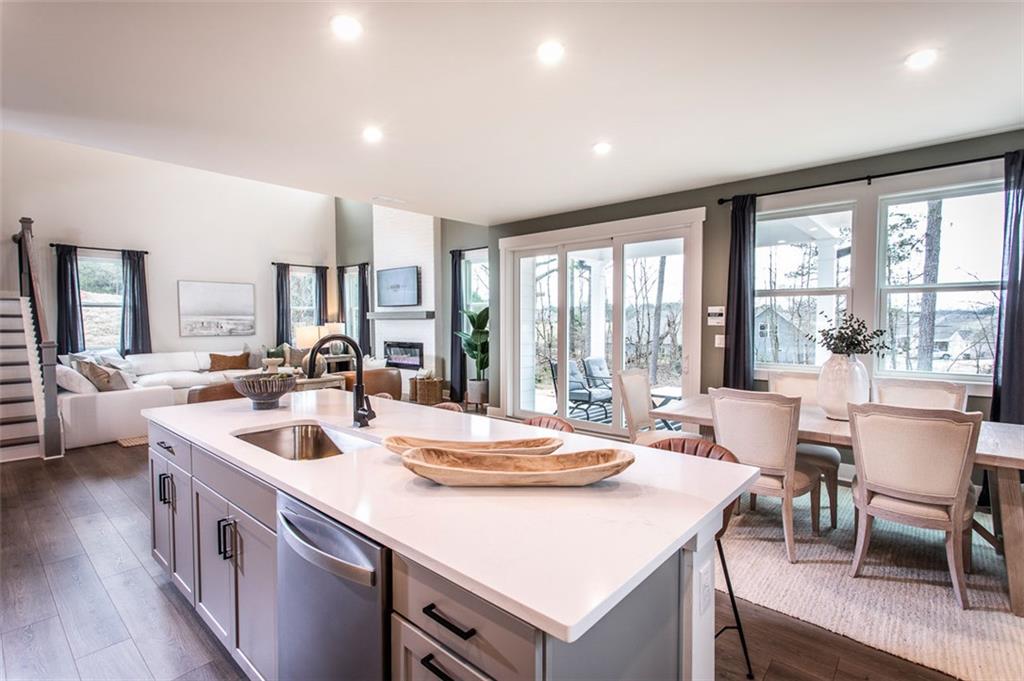 719 Crossroad Court