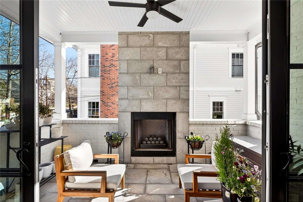 1069 Cumberland Road NE