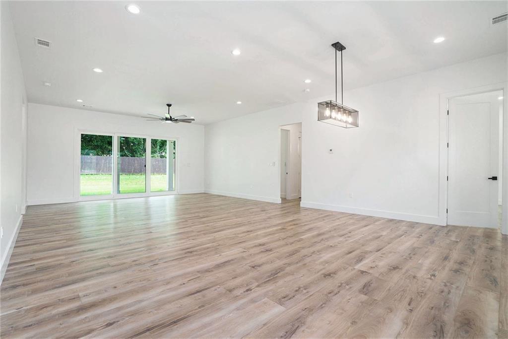 4824 SE Highway 20, Conyers, Georgia image 9