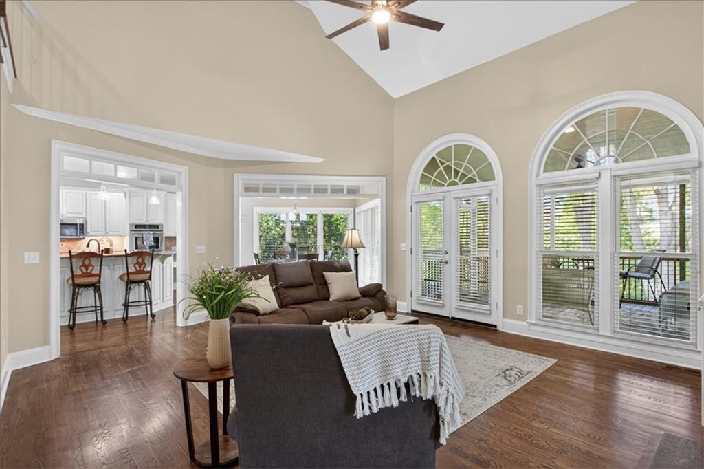 3014 Bradshaw Club Drive