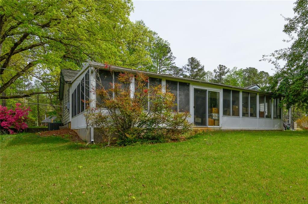 2704 County Line Road NW