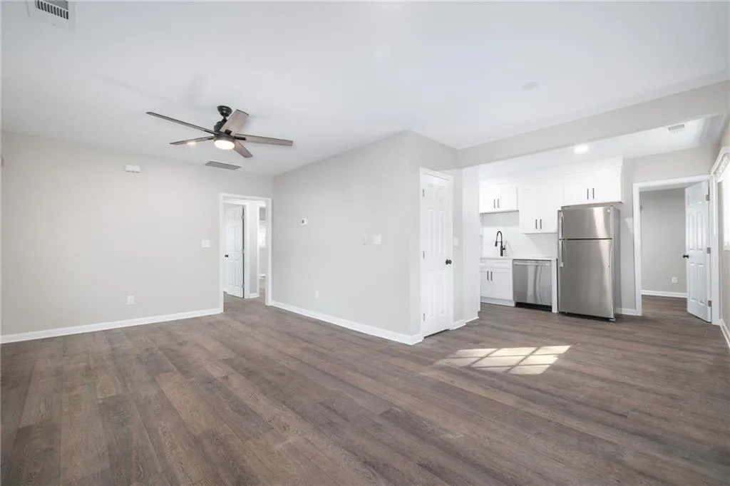 Atlanta, Georgia 30310, United States, 3 Bedrooms Bedrooms, ,2 BathroomsBathrooms,Residential,Active,144372