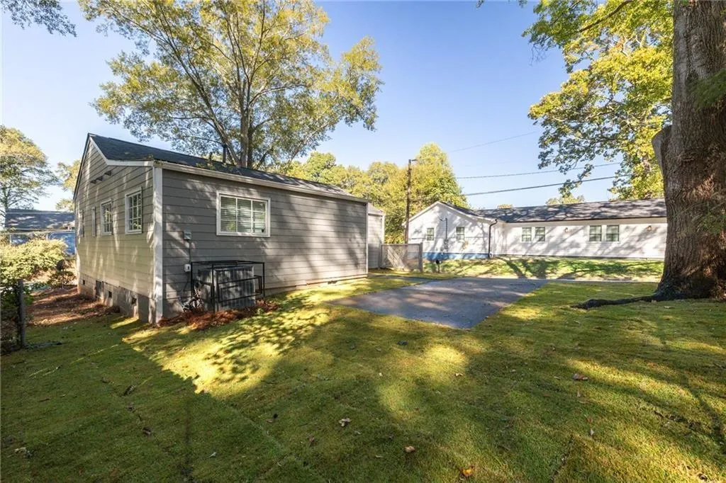 Atlanta, Georgia 30310, United States, 3 Bedrooms Bedrooms, ,2 BathroomsBathrooms,Residential,Active,144372