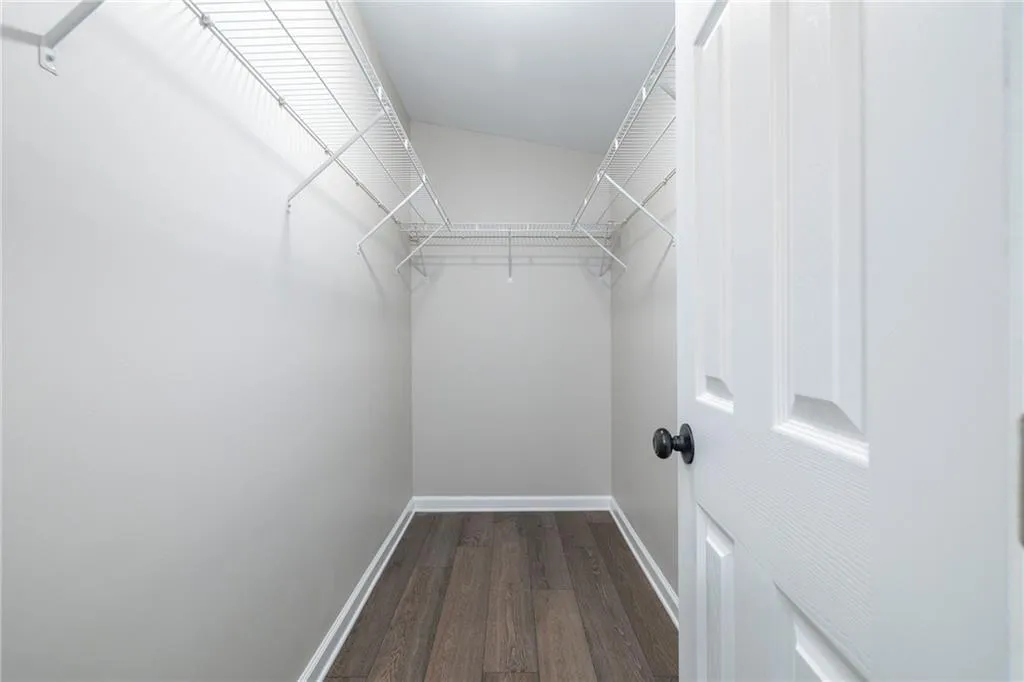 Atlanta, Georgia 30310, United States, 3 Bedrooms Bedrooms, ,2 BathroomsBathrooms,Residential,Active,144372