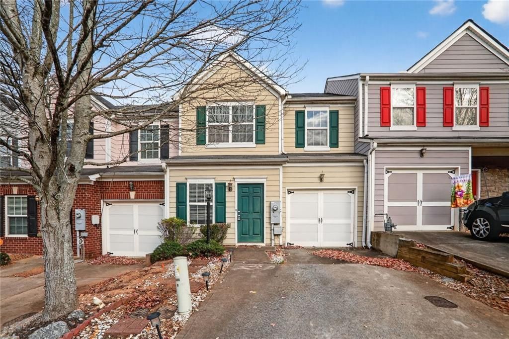 Photo of 230 Valley Crossing, Canton, GA 30114 (MLS # 7685031)