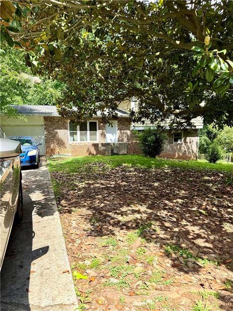 Homes For Sale - 2821 Petersburg Court<br/> Decatur, GA 30034