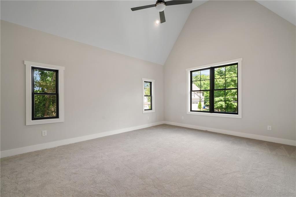 4091 Oak Forest Drive, Brookhaven, Georgia image 37