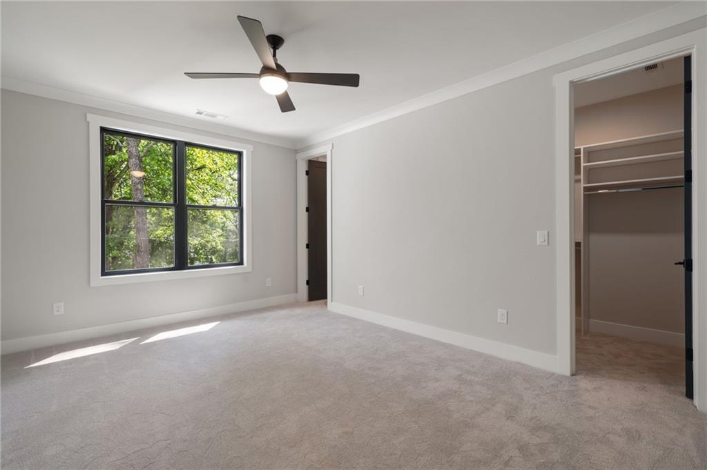 4091 Oak Forest Drive, Brookhaven, Georgia image 40
