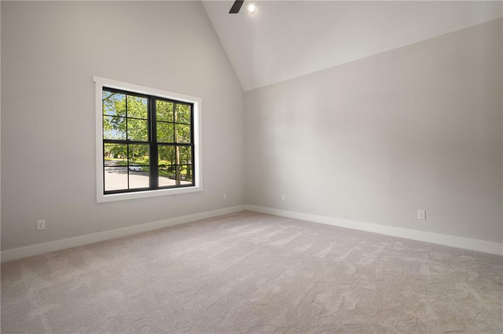4091 Oak Forest Drive, Brookhaven, Georgia image 33