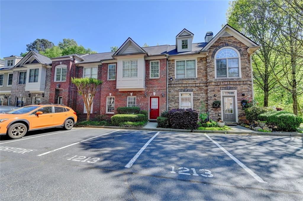 1213 Harris Commons Place Pl, Roswell, Georgia image 1