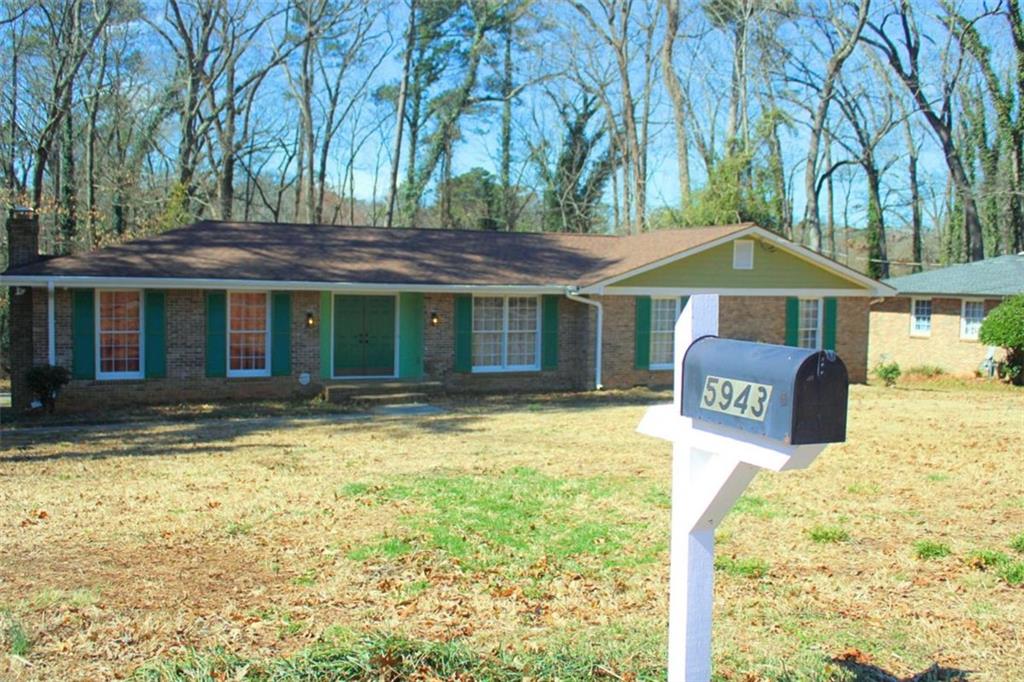 5943 Christopher Lane