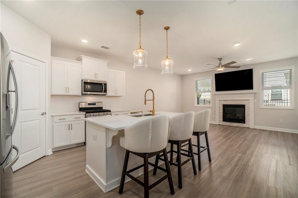 3579 Silvery Way