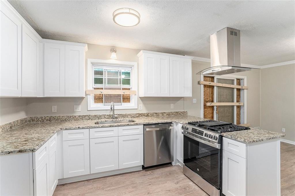 2810 KNOLLVIEW Drive