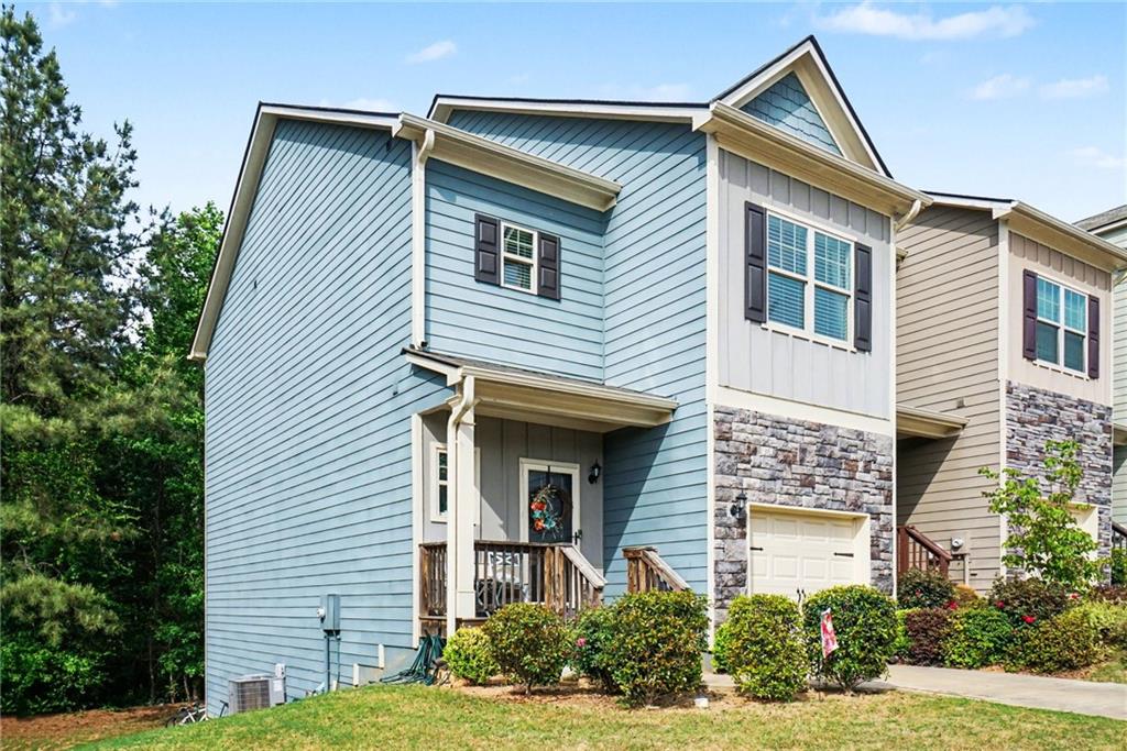 118 Spring Way Square