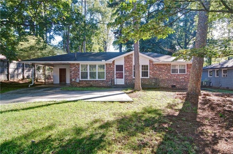 Photo of 1299 Mclendon Drive, Decatur, GA 30033 (MLS # 7852326)